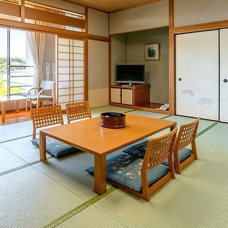 Awara Kitagata Onsen Kohanso Hana Yurari Экстерьер фото