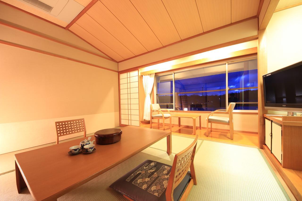 Awara Kitagata Onsen Kohanso Hana Yurari Экстерьер фото